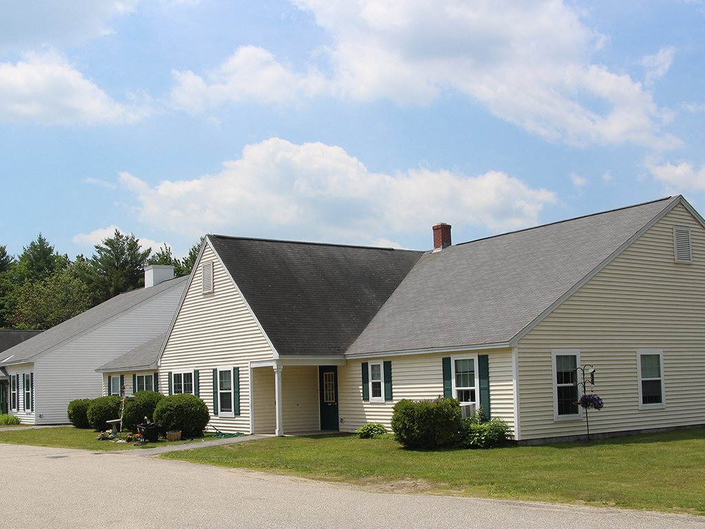 Photos and Video of Elwell Farms in Buxton, ME